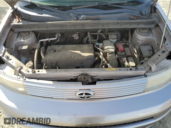 2005 Scion xB with VIN JTLKT324754022034, listed as a Copart auction lot 47303595 with 141,361 mi miles and Salvage Title. Bid and sale history available at carsss.com. Image 11.