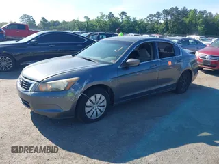 2008 Honda Accord LX z VIN 1HGCP26378A155710, wystawiony jako IAAI lot #42301881 z przebiegiem 175 845 mil mil oraz . Historia ofert i sprzedaży dostępna na DreamBid. Obrazek 2.