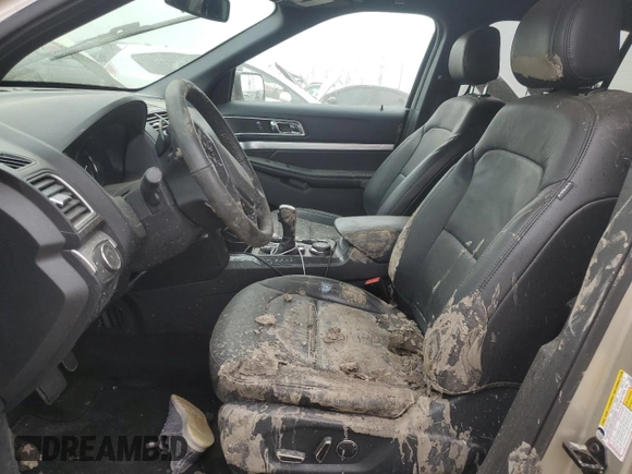 2017 Ford Explorer XLT z VIN 1FM5K8D88HGC64483, wystawiony jako Copart lot #54851925 z przebiegiem Nie podano mil oraz Szkoda całkowita • Salvage title. Historia ofert i sprzedaży dostępna na DreamBid. Obrazek 7.