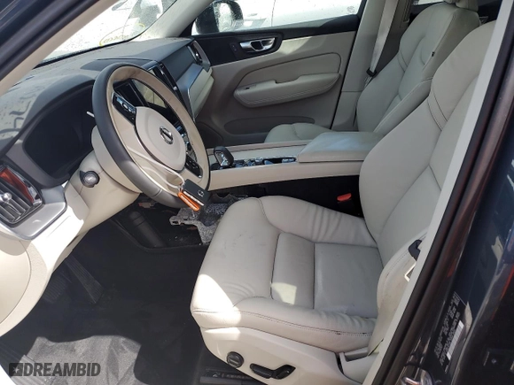 2024 Volvo XC60 Core Dark Theme with VIN YV4L12RK1R1716176, listed as a Copart auction lot 73929274 with 0 mi miles and Salvage Title. Bid and sale history available at carsss.com. Image 7.