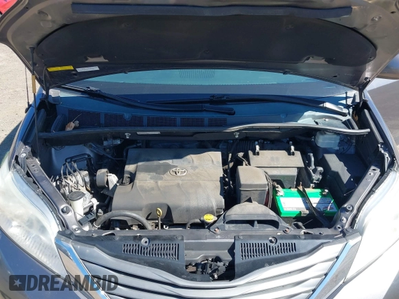 2013 Toyota Sienna XLE with VIN 5TDDK3DC6DS067612, listed as a IAAI auction lot 41756287 with 142,707 mi miles and . Bid and sale history available at DreamBid. Image 10.