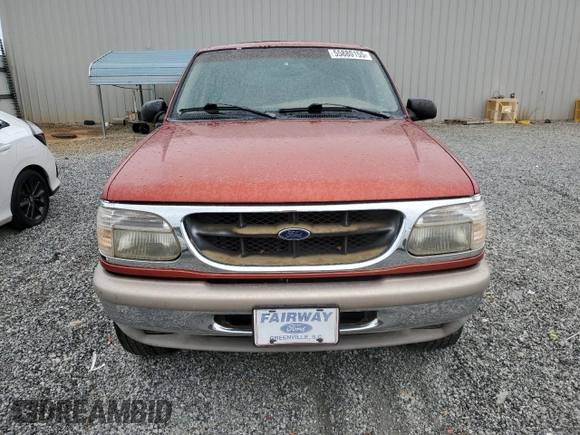 1998 Ford Explorer XL z VIN 1FMZU34E3WUC67388, wystawiony jako Copart lot #55880155 z przebiegiem 135 540 mil mil oraz Czysty tytuł • Clean title. Historia ofert i sprzedaży dostępna na DreamBid. Obrazek 5.