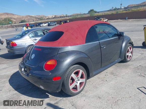 2005 Volkswagen Beetle GLS with VIN 3VWCM31Y65M356204, listed as a IAAI auction lot 42458405 with 32,914 mi miles and . Bid and sale history available at DreamBid. Image 4.