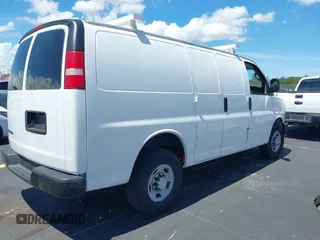 2012 Chevrolet Express Cargo z VIN 1GCWGFCA1C1144412, wystawiony jako IAAI lot #42792791 z przebiegiem 182 242 mil mil oraz . Historia ofert i sprzedaży dostępna na DreamBid. Obrazek 4.