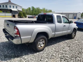 2010 Toyota Tacoma z VIN 5TEUU4EN5AZ728884, wystawiony jako Copart lot #56684525 z przebiegiem 142 230 mil mil oraz Czysty tytuł • Clean title. Historia ofert i sprzedaży dostępna na DreamBid. Obrazek 3.