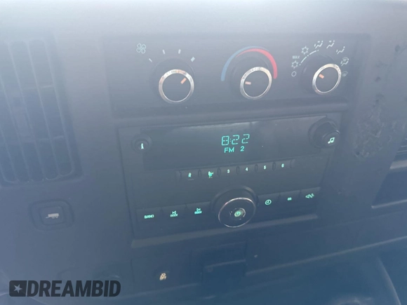 2013 Chevrolet Express Cargo с VIN 1GCWGFBA8D1140117, выставлен на аукционе IAAI как лот 42792032 с пробегом 185 814 миль миль и . История ставок и продаж доступна на DreamBid. Изображение 22.