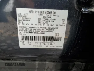 2022 Ford Explorer XLT z VIN 1FMSK8DH9NGA96996, wystawiony jako Copart lot #57039605 z przebiegiem 17 684 mil mil oraz Nie do naprawy • Non repairable. Historia ofert i sprzedaży dostępna na DreamBid. Obrazek 13.