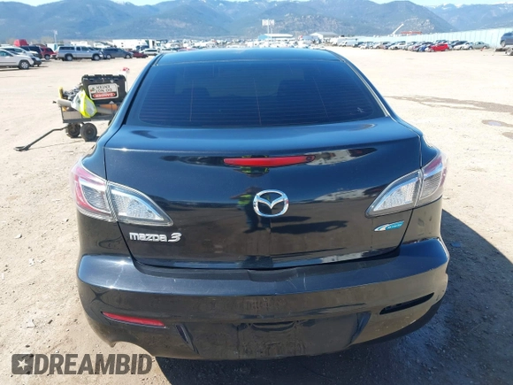 2013 Mazda 3 i Touring z VIN JM1BL1V7XD1821599, wystawiony jako IAAI lot #42050760 z przebiegiem 129 006 mil mil oraz . Historia ofert i sprzedaży dostępna na DreamBid. Obrazek 16.