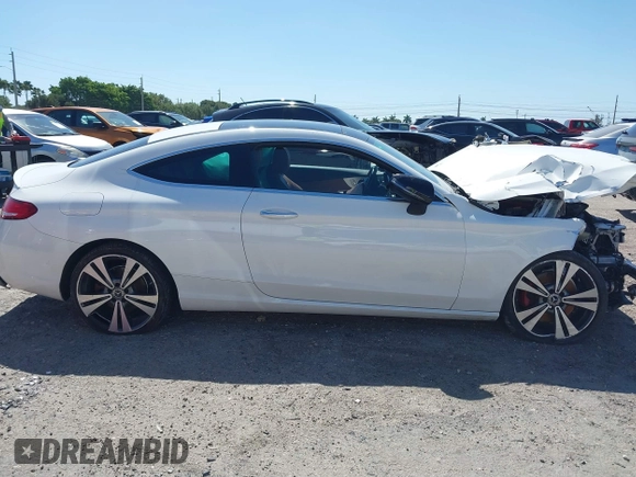 2017 Mercedes-Benz C 300 with VIN WDDWJ4JB4HF551626, listed as a IAAI auction lot 41735887 with 104,140 mi miles and . Bid and sale history available at carsss.com. Image 13.