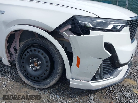 2020 Cadillac XT6 FWD Premium Luxury с VIN 1GYKPCRSXLZ137290, выставлен на аукционе IAAI как лот 41814228 с пробегом 61 661 миль миль и . История ставок и продаж доступна на DreamBid. Изображение 18.