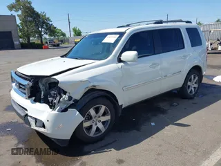 2013 Honda Pilot Touring with VIN 5FNYF4H92DB031589, listed as a IAAI auction lot 42159313 with 192,604 mi miles and . Bid and sale history available at carsss.com. Image 17.