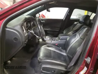 2020 Dodge Charger SXT z VIN 2C3CDXBG8LH156103, wystawiony jako Copart lot #53709475 z przebiegiem 76 917 mil mil oraz Szkoda całkowita • Salvage title. Historia ofert i sprzedaży dostępna na DreamBid. Obrazek 7.