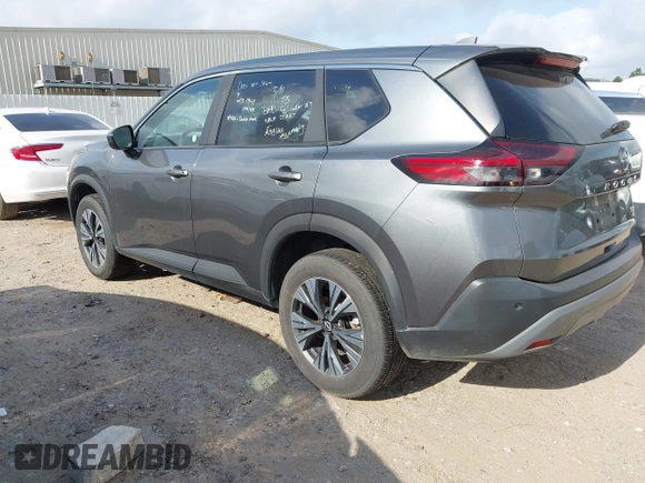 2023 Nissan Rogue SV z VIN 5N1BT3BA6PC897434, wystawiony jako IAAI lot #42287916 z przebiegiem Nie podano mil oraz . Historia ofert i sprzedaży dostępna na DreamBid. Obrazek 3.