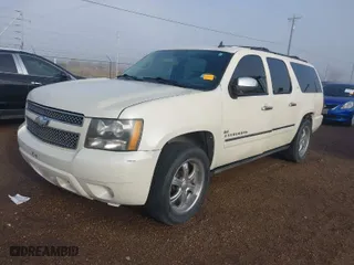 2009 Chevrolet Suburban LTZ with VIN 1GNFK36349R289729, listed as a IAAI auction lot 41638016 with 187,674 mi miles. Bid and sale history available at carsss.com. Image 2.