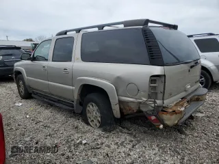 2004 Chevrolet Suburban Z71 with VIN 3GNFK16Z14G116946, listed as a Copart auction lot 80437924 with 319,240 mi miles and Non Repairable. Bid and sale history available at carsss.com. Image 2.