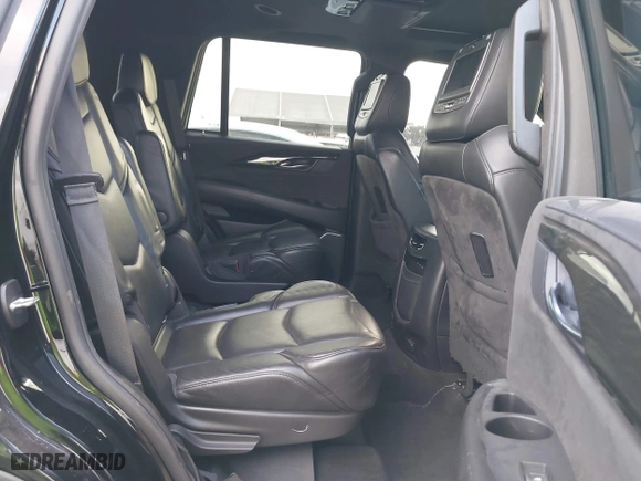 2018 Cadillac Escalade Platinum with VIN 1GYS4DKJ3JR200016, listed as a IAAI auction lot 41367220 with 105,043 mi miles. Bid and sale history available at carsss.com. Image 8.