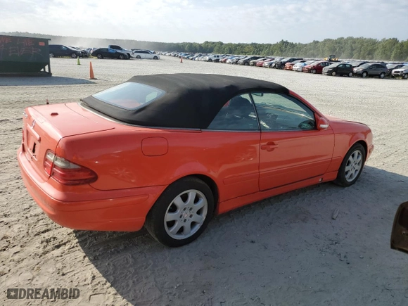 2003 Mercedes-Benz CLK-Class 3.2L with VIN WDBLK65G03T130572, listed as a Copart auction lot 68044774 with 146,858 mi miles and Salvage Title. Bid and sale history available at carsss.com. Image 3.