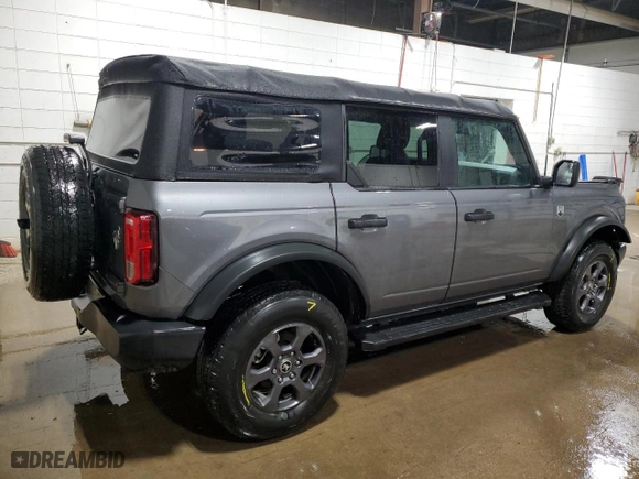 2021 Ford Bronco with VIN 1FMDE5BH0MLB05897, listed as a Copart auction lot 87206574 with 31,541 mi miles and Salvage Title. Bid and sale history available at carsss.com. Image 3.
