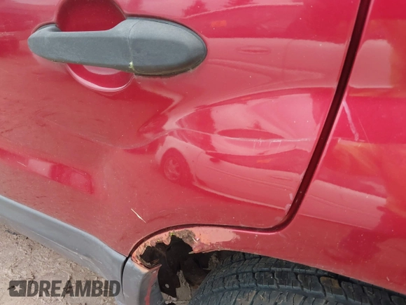 2003 Ford Escape XLT Popular 2 with VIN 1FMYU93153KB78622, listed as a IAAI auction lot 42342301 with Not provided miles and . Bid and sale history available at DreamBid. Image 6.