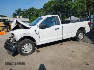 2024 Ford F-150 XL z VIN 1FTMF1KP8RKD16392, wystawiony jako Copart lot #56674445 z przebiegiem 45 975 mil mil oraz Szkoda całkowita • Salvage title. Historia ofert i sprzedaży dostępna na DreamBid. Obrazek 1.