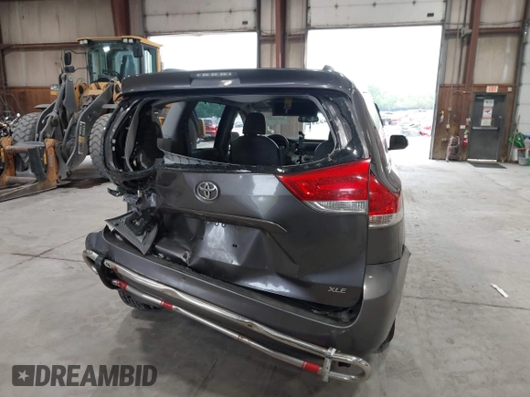 2011 Toyota Sienna XLE AAS with VIN 5TDYK3DC0BS063232, listed as a IAAI auction lot 42433187 with 198,252 mi miles and . Bid and sale history available at DreamBid. Image 16.