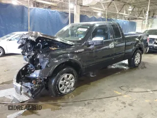 2013 Ford F-150 XL with VIN 1FTFX1EF7DFB74577, listed as a Copart auction lot 42262485 with 323,097 mi miles and Clean Title. Bid and sale history available at carsss.com. Image 1.