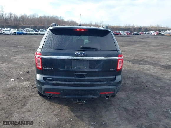 2014 Ford Explorer Limited with VIN 1FM5K8F88EGB91351, listed as a IAAI auction lot 41636833 with 138,745 mi miles. Bid and sale history available at carsss.com. Image 16.