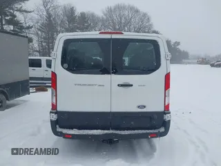 2019 Ford Transit Passenger XL z VIN 1FBZX2ZM4KKB53934, wystawiony jako IAAI lot #41260226 z przebiegiem 153 409 mil mil oraz . Historia ofert i sprzedaży dostępna na DreamBid. Obrazek 17.