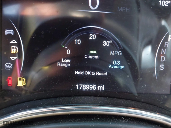 2014 Jeep Grand Cherokee Laredo with VIN 1C4RJEAG7EC547642, listed as a IAAI auction lot 42000432 with 178,996 mi miles. Bid and sale history available at carsss.com. Image 15.