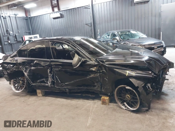 2015 BMW 3 Series 335i xDrive with VIN WBA3B9G55FNR93551, listed as a IAAI auction lot 40905863 with 95,000 mi miles and . Bid and sale history available at carsss.com. Image 12.