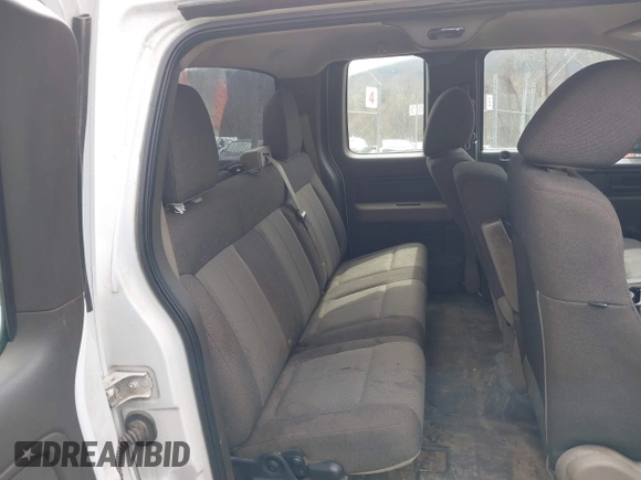 2010 Ford F-150 XL с VIN 1FTEX1EW4AFC28425, выставлен на аукционе IAAI как лот 41740839 с пробегом 240 568 миль миль и . История ставок и продаж доступна на DreamBid. Изображение 8.
