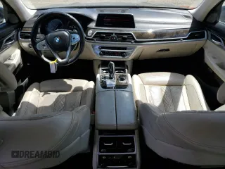 2018 BMW 7 Series 740i with VIN WBA7E2C58JG743126, listed as a Copart auction lot 53843795 with 90,614 mi miles and Salvage title. Bid and sale history available at DreamBid. Image 8.