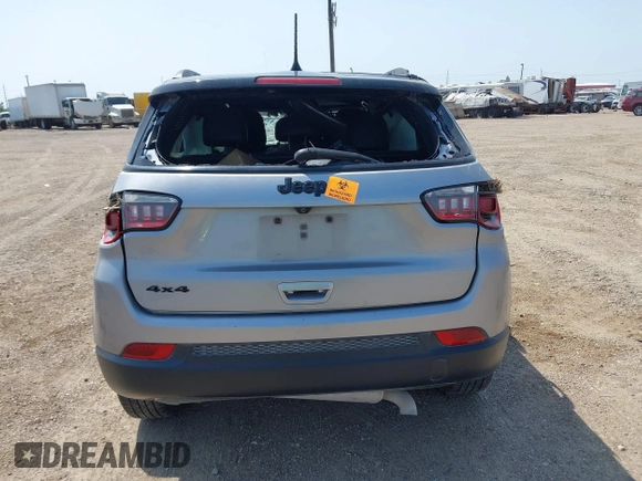 2023 Jeep Compass Latitude z VIN 3C4NJDBN4PT503269, wystawiony jako IAAI lot #41912204 z przebiegiem Nie podano mil oraz . Historia ofert i sprzedaży dostępna na DreamBid. Obrazek 15.