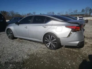2022 Nissan Altima 2.5 SR with VIN 1N4BL4CV2NN405520, listed as a Copart auction lot 49286215 with 40,806 mi miles and Salvage Title. Bid and sale history available at carsss.com. Image 2.
