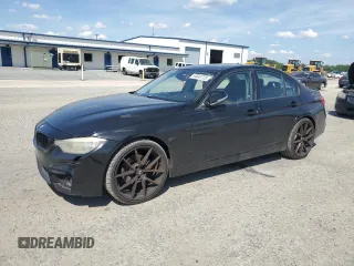 2014 BMW 3 Series 328i z VIN WBA3A5C55EF605437, wystawiony jako Copart lot #54843725 z przebiegiem 104 476 mil mil oraz Szkoda całkowita • Salvage title. Historia ofert i sprzedaży dostępna na DreamBid. Obrazek 1.
