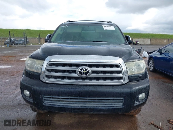 2008 Toyota Sequoia Platinum with VIN 5TDZY67A68S013121, listed as a IAAI auction lot 41789557 with 175,152 mi miles. Bid and sale history available at carsss.com. Image 6.