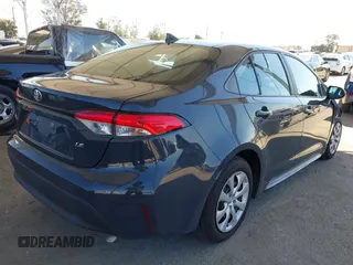 2023 Toyota Corolla LE z VIN 5YFB4MDE6PP039721, wystawiony jako IAAI lot #41662799 z przebiegiem 31 992 mil mil oraz . Historia ofert i sprzedaży dostępna na DreamBid. Obrazek 4.