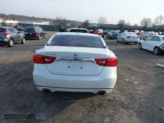 2018 Nissan Maxima SL with VIN 1N4AA6AP2JC404438, listed as a IAAI auction lot 41785908 with 60,021 mi miles. Bid and sale history available at carsss.com. Image 15.