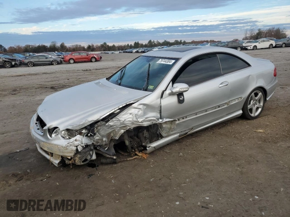 2007 Mercedes-Benz CLK-Class 5.5L with VIN WDBTJ72H77F212695, listed as a Copart auction lot 79744304 with 155,774 mi miles and Clean Title. Bid and sale history available at carsss.com. Image 1.