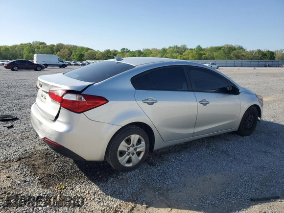 2016 Kia Forte LX z VIN KNAFK4A67G5486590, wystawiony jako Copart lot #52322535 z przebiegiem 191 541 mil mil oraz Szkoda całkowita • Salvage title. Historia ofert i sprzedaży dostępna na DreamBid. Obrazek 3.