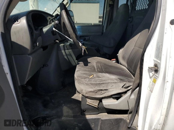 2007 Ford Econoline Cargo Commercial with VIN 1FTNE14W27DA67102, listed as a Copart auction lot 47770305 with 579,541 mi miles and Salvage Title. Bid and sale history available at DreamBid. Image 7.