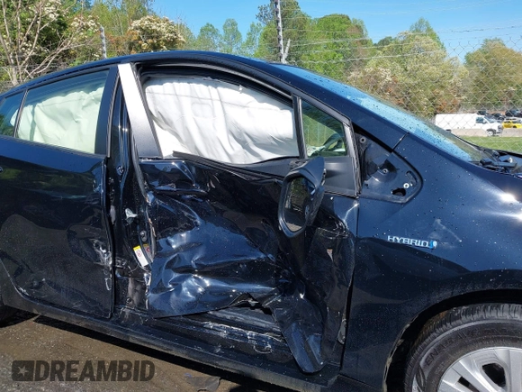 2022 Toyota Prius L Eco with VIN JTDKAMFU0N3176835, listed as a IAAI auction lot 41995548 with 47,945 mi miles and . Bid and sale history available at DreamBid. Image 6.