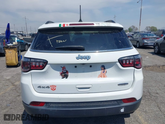 2022 Jeep Compass Latitude with VIN 3C4NJDBB6NT235666, listed as a IAAI auction lot 42161777 with 68,212 mi miles and . Bid and sale history available at DreamBid. Image 16.