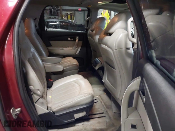 2010 GMC Acadia SLT2 with VIN 1GKLVNED0AJ206653, listed as a IAAI auction lot 40988805 with 196,888 mi miles and . Bid and sale history available at DreamBid. Image 8.