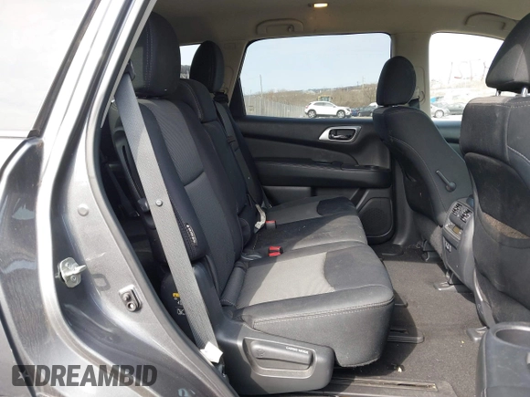 2019 Nissan Pathfinder SV с VIN 5N1DR2MM4KC588918, выставлен на аукционе IAAI как лот 41779721 с пробегом 73 782 миль миль и . История ставок и продаж доступна на DreamBid. Изображение 8.
