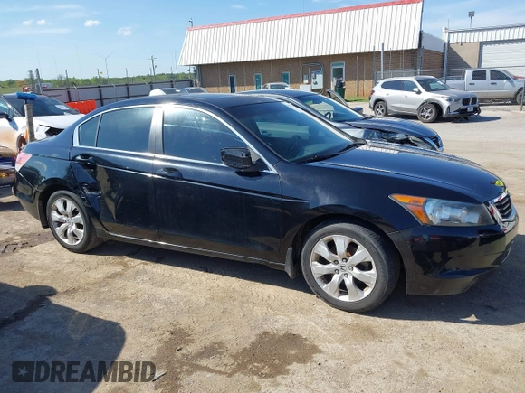 2009 Honda Accord EX-L z VIN 1HGCP268X9A127879, wystawiony jako IAAI lot #42071430 z przebiegiem 204 543 mil mil oraz . Historia ofert i sprzedaży dostępna na DreamBid. Obrazek 13.