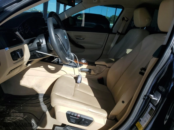2015 BMW 4 Series 428i xDrive with VIN WBA4C9C54FD330243, listed as a Copart auction lot 48339095 with 85,753 mi miles and Salvage Title. Bid and sale history available at carsss.com. Image 7.