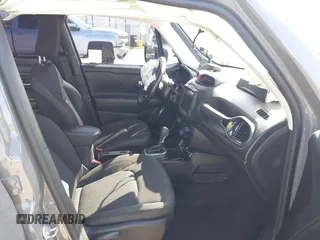 2020 Jeep Renegade Latitude with VIN ZACNJABB8LPL31928, listed as a IAAI auction lot 42478300 with 56,835 mi miles and . Bid and sale history available at DreamBid. Image 5.