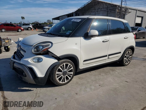 2019 FIAT 500L Trekking with VIN ZFBNFADH7KZ041883, listed as a Copart auction lot 83970524 with 66,639 mi miles and Salvage Title. Bid and sale history available at carsss.com. Image 1.