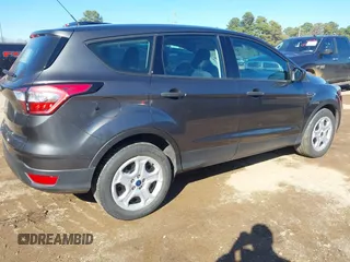 2018 Ford Escape S with VIN 1FMCU0F77JUA84538, listed as a IAAI auction lot 41611602 with 28,284 mi miles and . Bid and sale history available at carsss.com. Image 4.